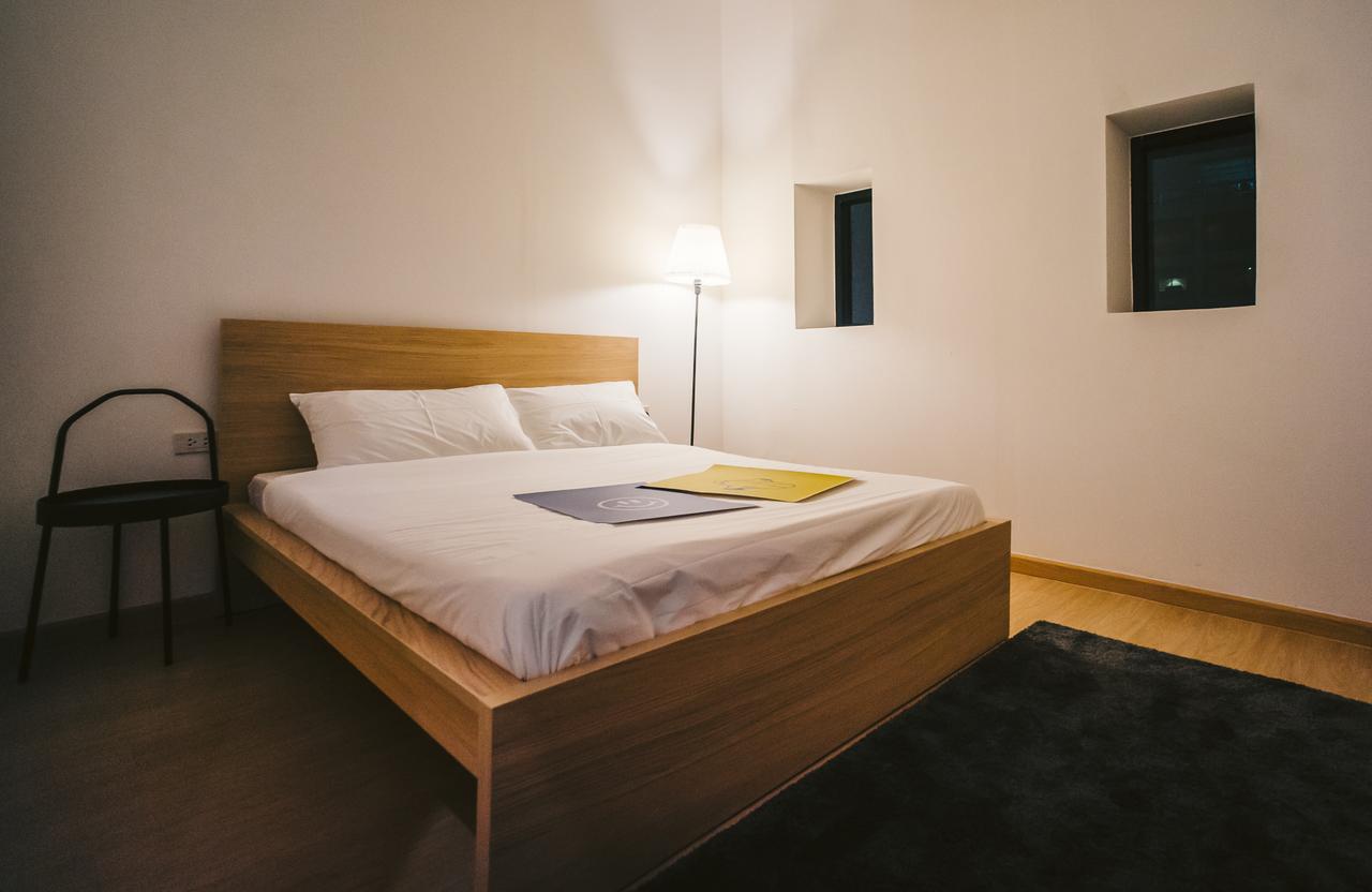 Hostel Urby Бангкок Экстерьер фото
