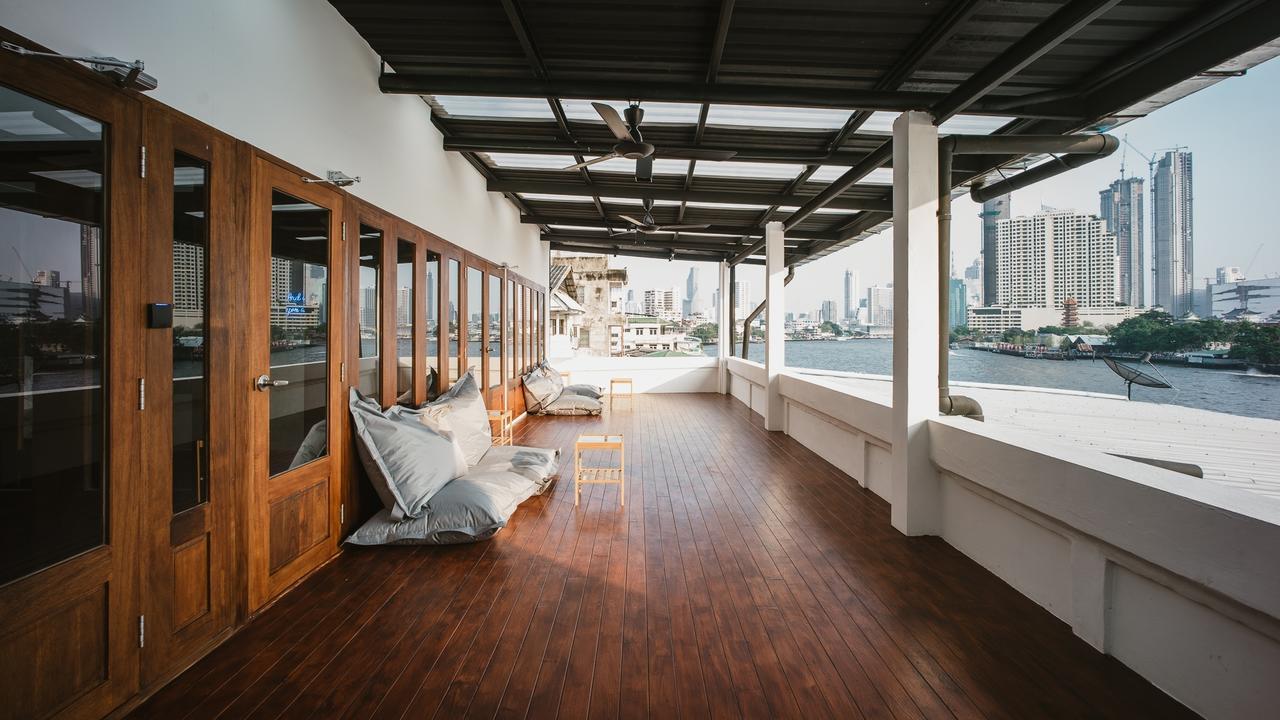 Hostel Urby Бангкок Экстерьер фото