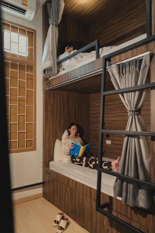 Hostel Urby Бангкок Экстерьер фото